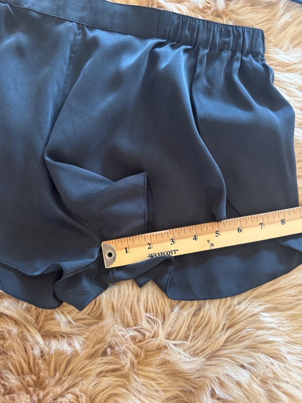 LUNYA NWT Washable Silk Tulip Back Short Set in Immersed Black Size Medium - Picture 11 of 14